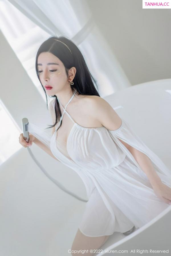 允薾  [XiuRen]高清写真图 2022.06.24 No.5188 允薾第16张图片